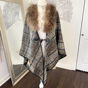 Modena Tan Brown Blue Gingham Boho Whimsygoth Faux Fur Poncho Cape OS